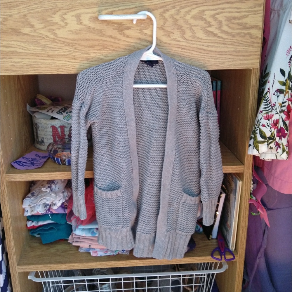 Gap kids chunky knit grey sweater